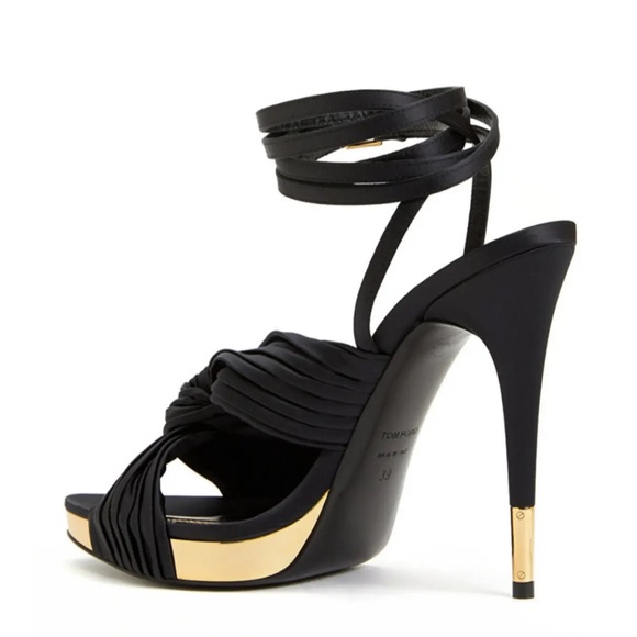 TOM FORD Pleated Satin Ankle-Wrap Platform Sandals - Black Size 37 NWT - Picture 6 of 17